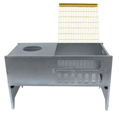 Jaula criadora pollitos Sussex